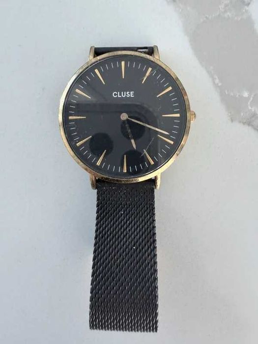 Czarny zegarek Cluse 38mm