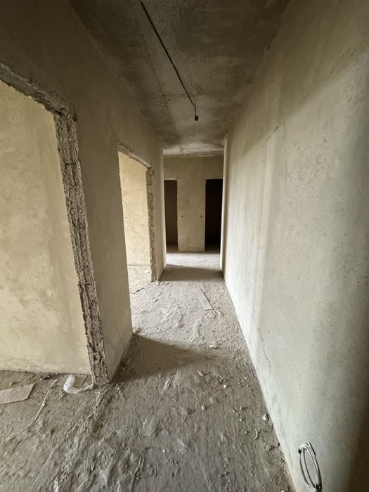 3-к новобудова Науки