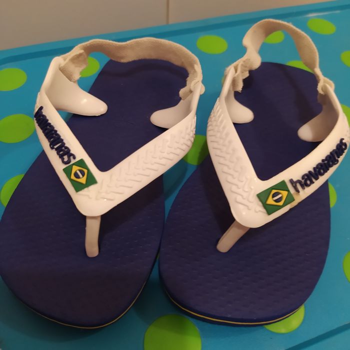 Chinelos Havaianas tamanho 22