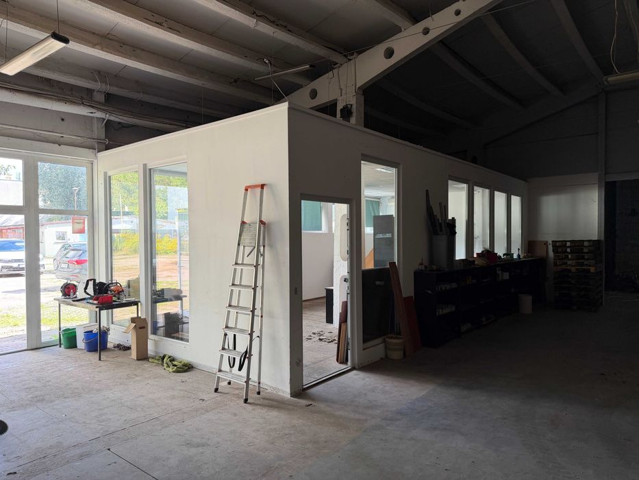 Magazyn Jeżyce 540 m2 + biura 130m2