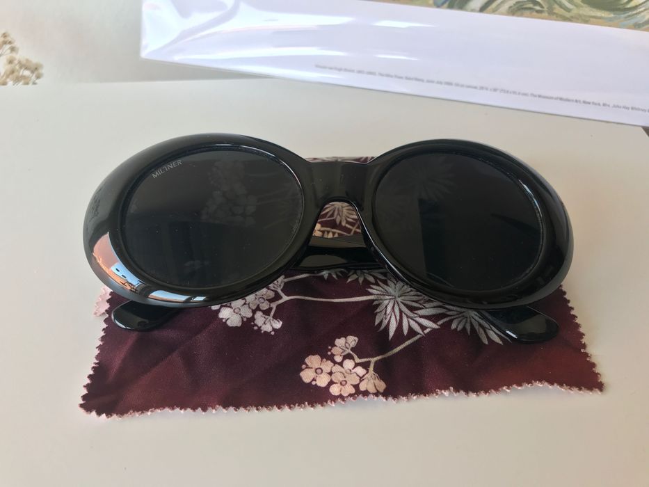 Óculos pretos Millner