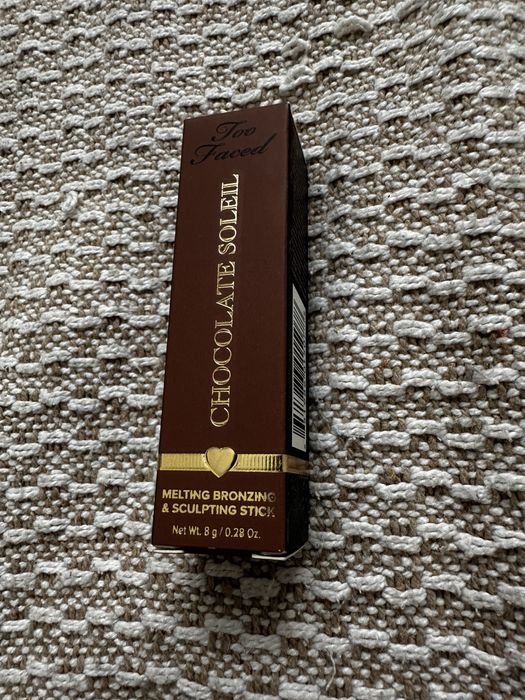 bronzer w sticku too faced chocolate soleil