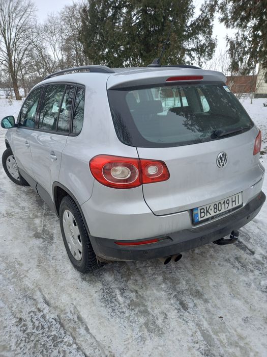 Авто тигуан 2.0тді 6 ст .привід перед