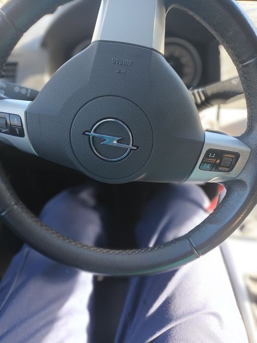 Opel astra tanio