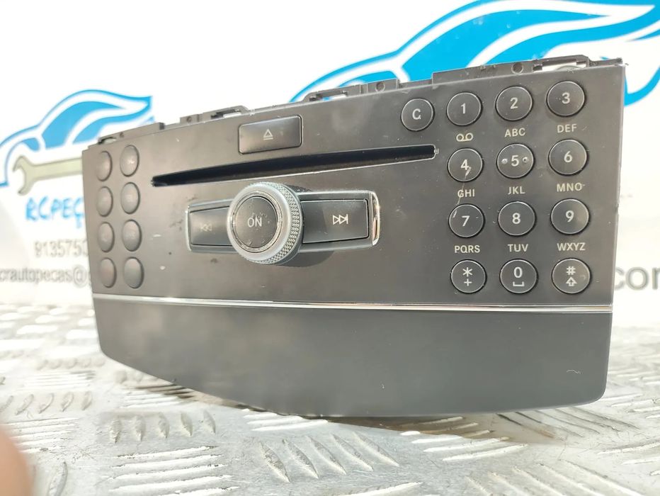 Autorádio original Mercedes W204