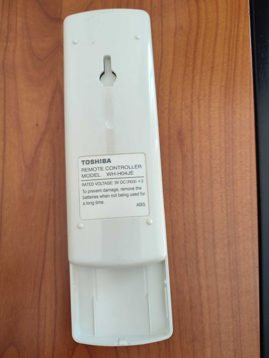 Comando Ar-condicionado Toshiba WH-H04JE