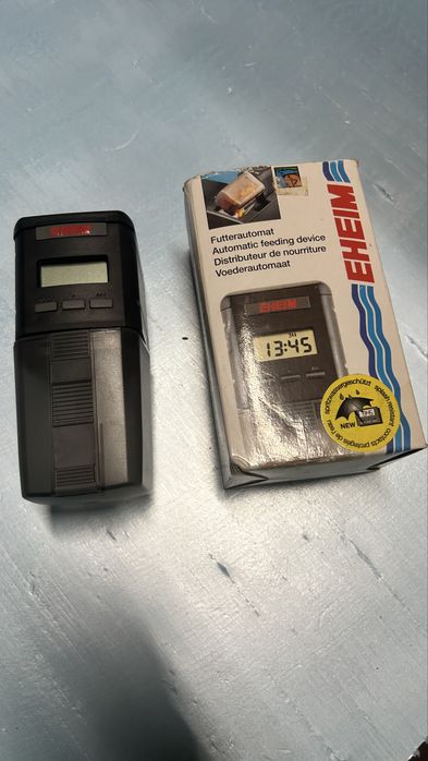 Alimentador eheim aquario