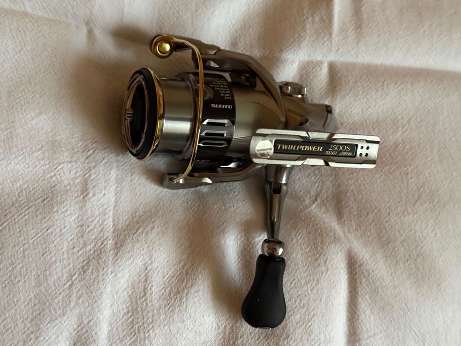 OKAZJA! Kołowrotek Shimano 15 TWIN POWER 2500S JAPAN-IGŁA
