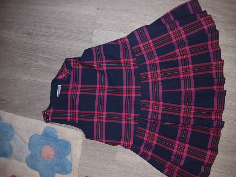 Roupa de menina  2/3 e 3/4 anos