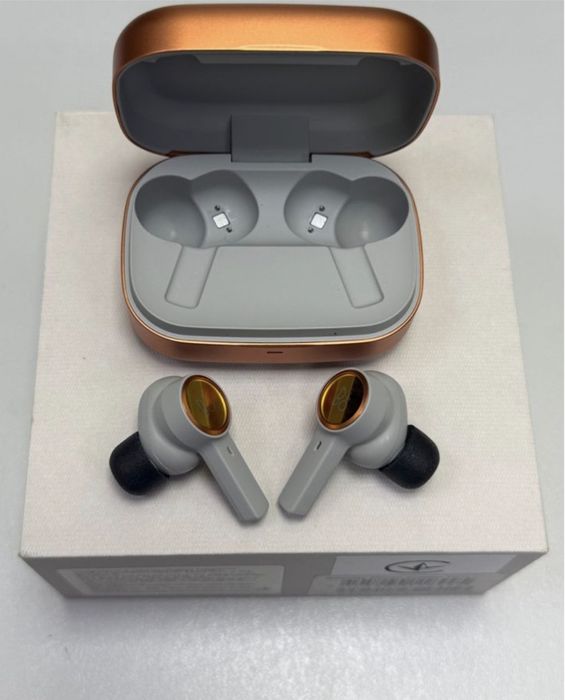 Bang&Olufsen BeoPlay 11