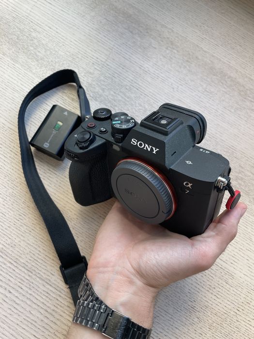 Sony A7IV  33MP - Nova, 2025