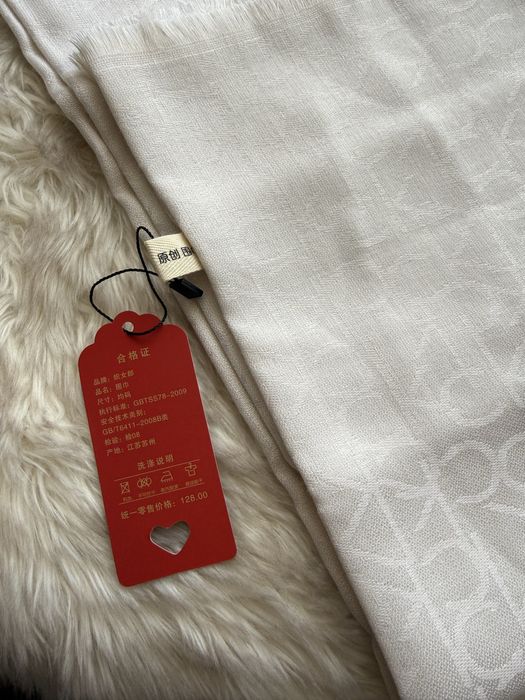 Палантин шарф Calvin Klein