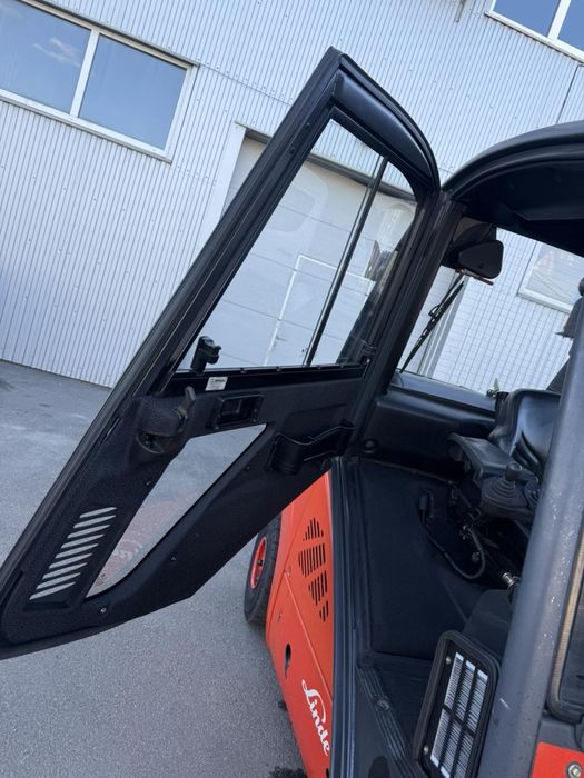 Навантажувач Linde H25T-01 2012 рік