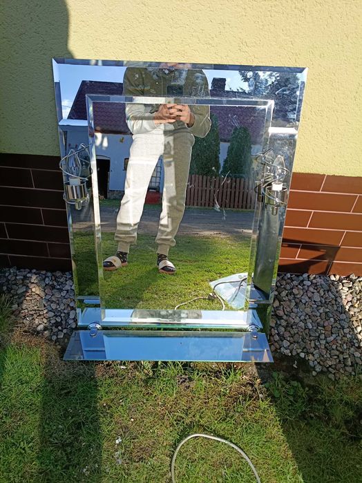 Lustro z podwójnym podświetleniem