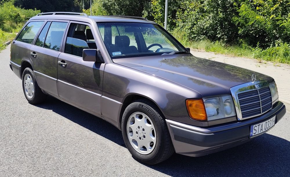 Mercedes-Benz W124