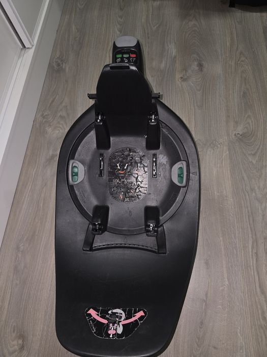 Cloud Z I-Size Plus + Base Z