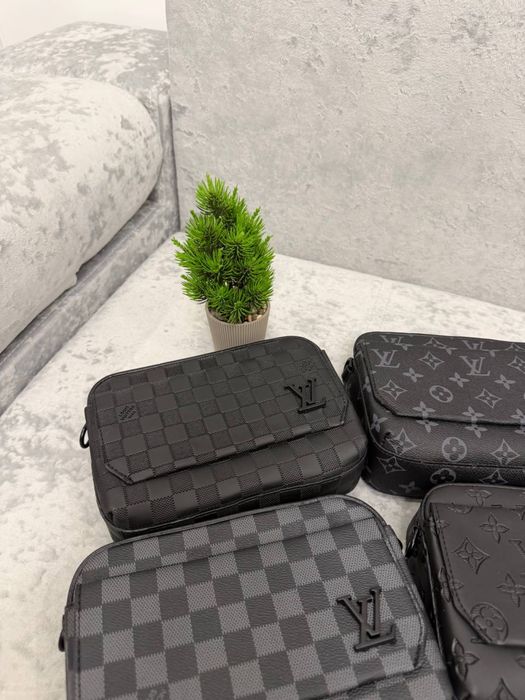 сумка / месенджер Louis Vuitton