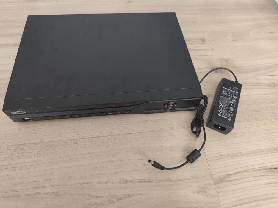 Rejestrator NVR BCS08025 - 8 kanałów IP