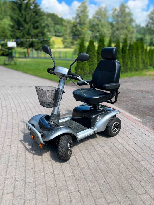 Skuter elektryczny inwalidzki 4-kołowy – stan jak nowy – nowe akumulatory