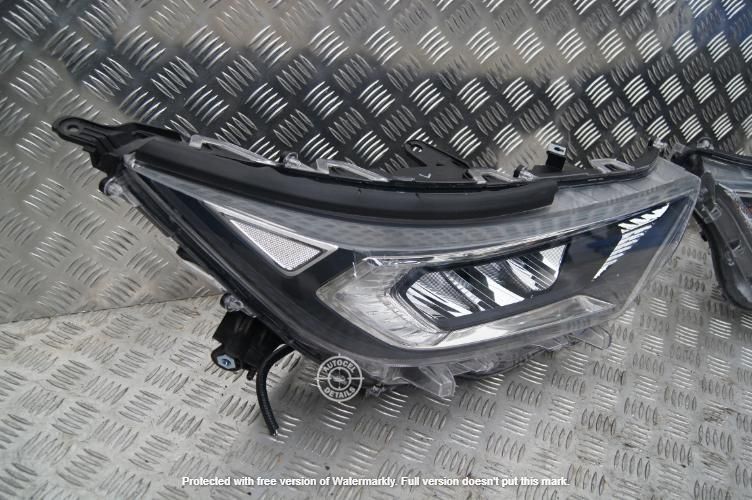 Фары Toyota RAV4 Тойота Рав4 2019- Есть FULL LED и матричные