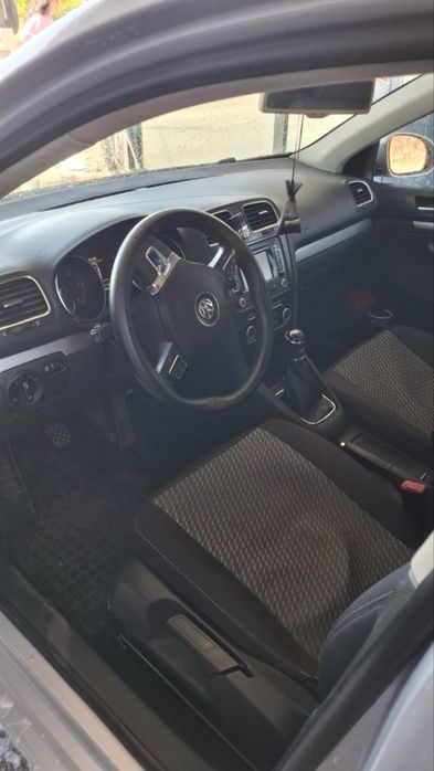 Volkswagen Golf VI 1.6 TDI, механічна КПП