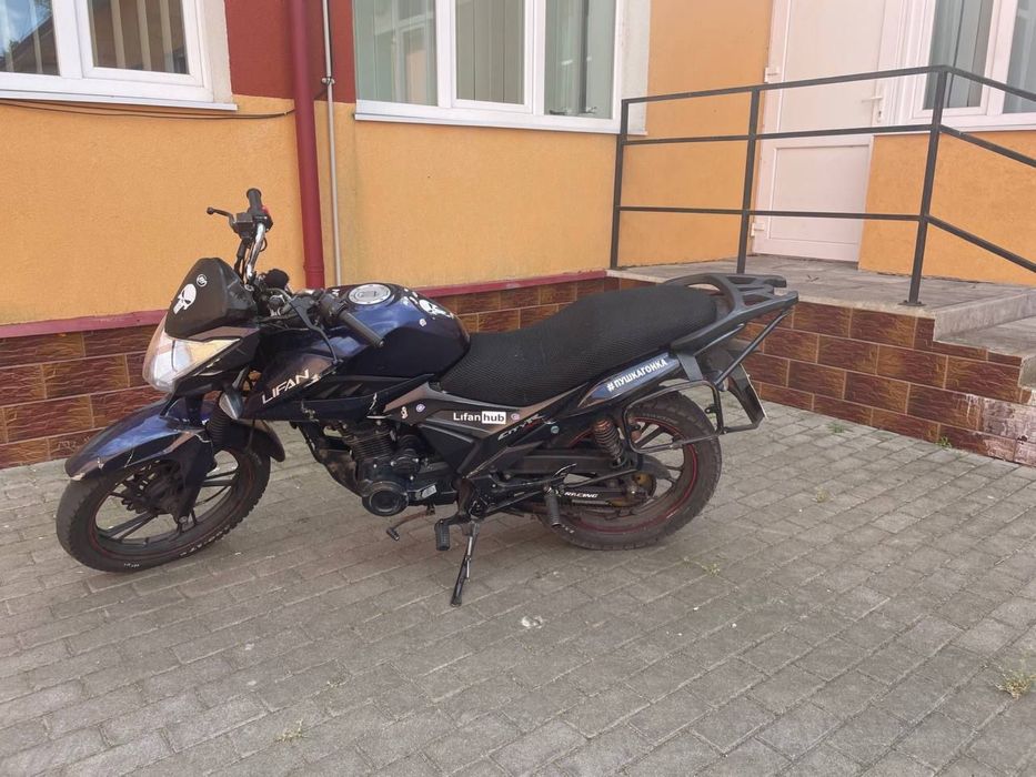 Продається мотоцикл ліфан сітур 200