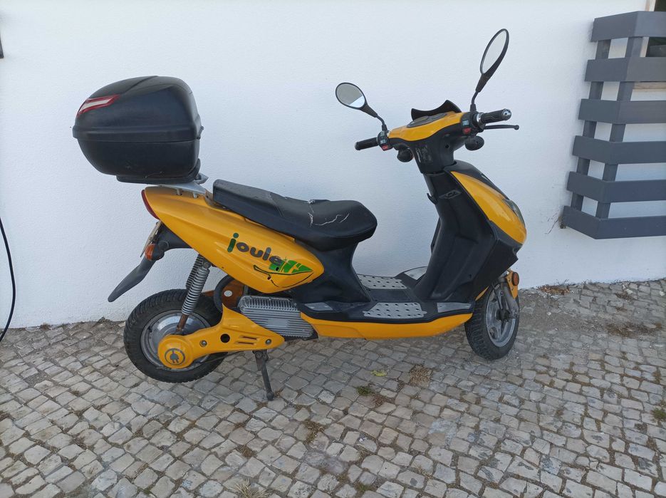 scooter 100 % eletrica