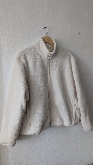 Молочна  фліска H&M Teddy Fleece (Розмір M)