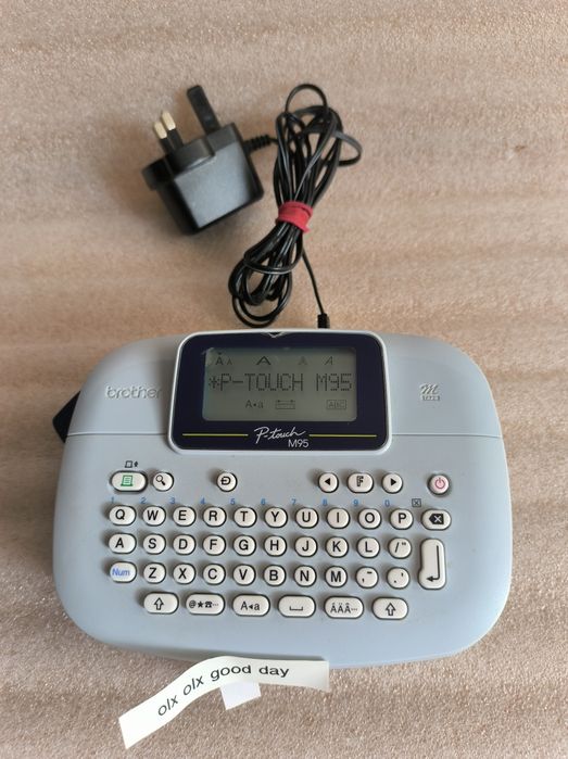Принтер етикеток Brother P-touch PT-M95