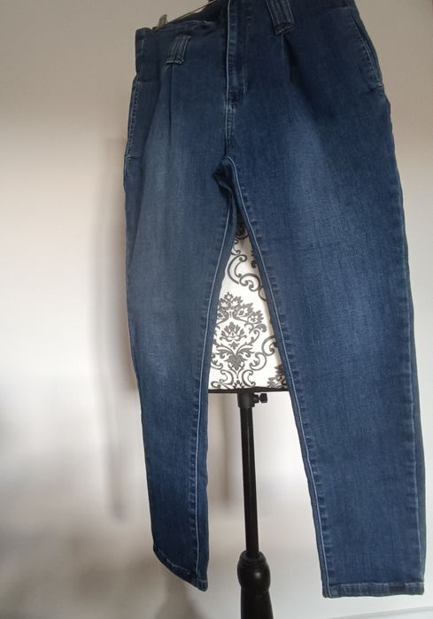 Spodnie jeans wysoki stan