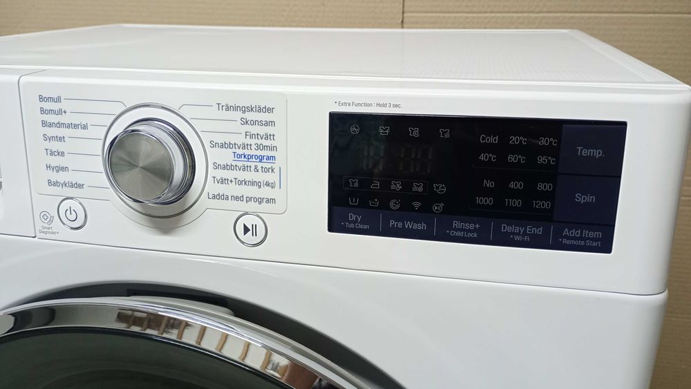 Вузька прально сушильна машина LG 7/4