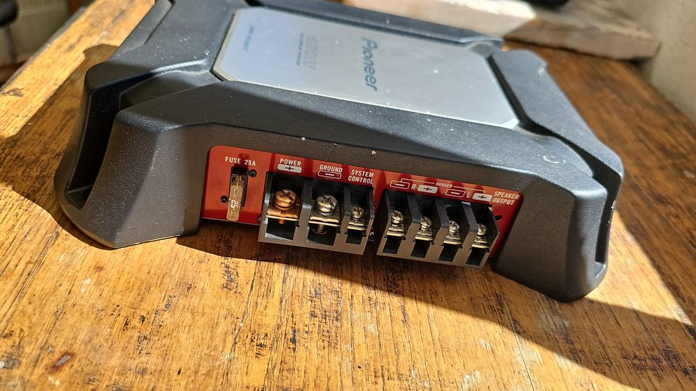 Amplificador Piooner