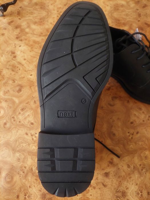 Туфлі фірмені шкіряні