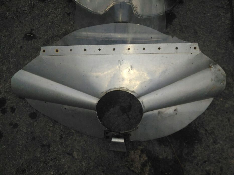 Днепр К 650 К 750 ветровик обтекатель ветровое стекло крепление крыла