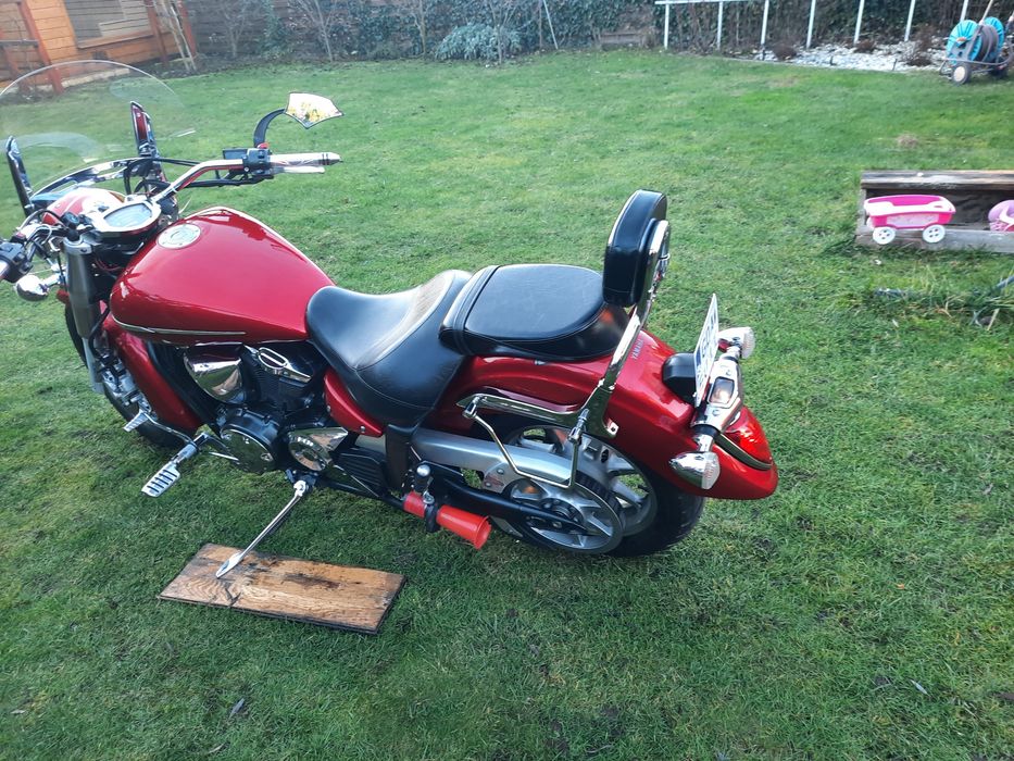 Yamaha miding STAR 1300