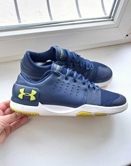 Кросівки Under Armour розмір 44