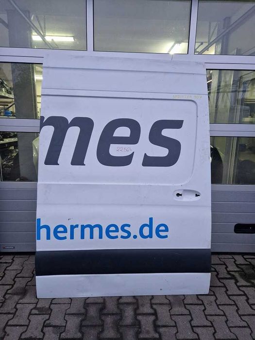 Mercedes Sprinter 907  18r.- Drzwi Prawe Boczne Przesuwne