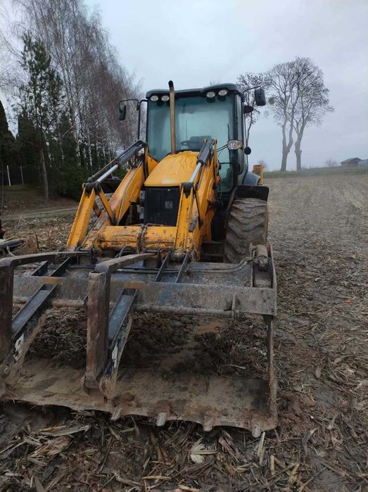 Usługi koparko-ładowarką