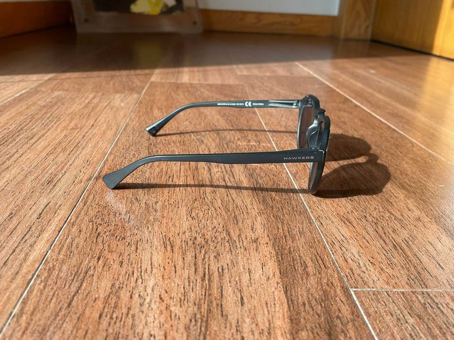 Hawkers Warwick Blue Chrome