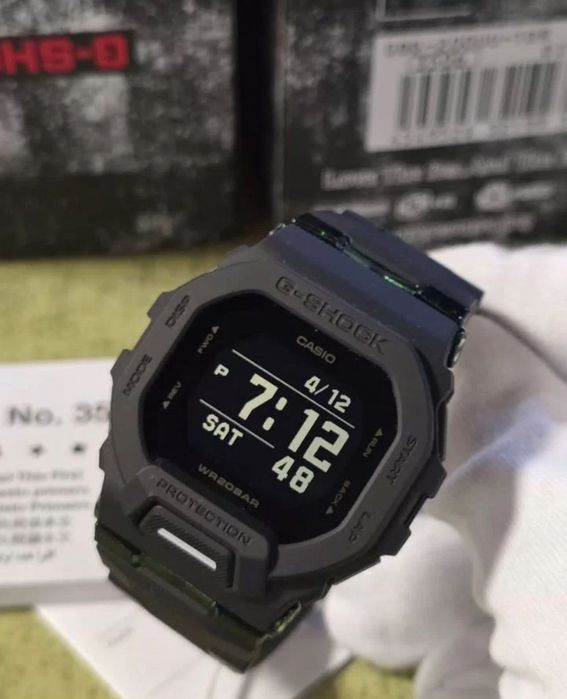 Часы мужские Casio G-Shock GBD-200UU-1