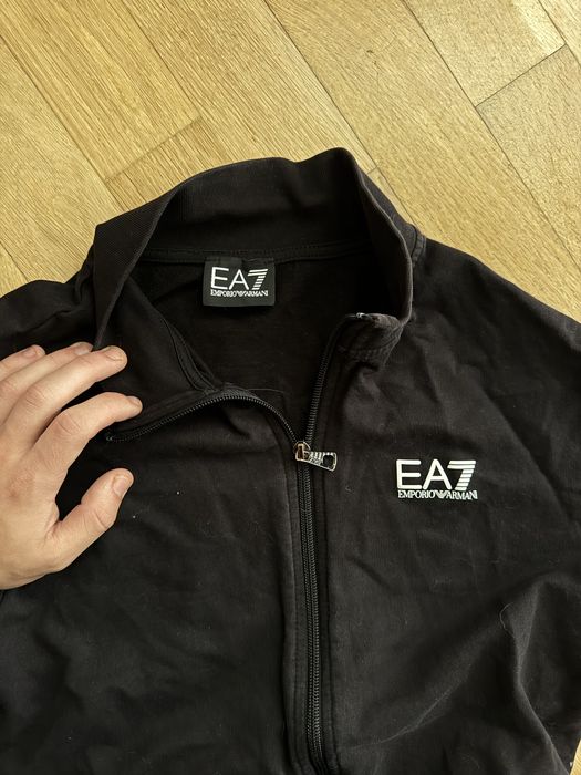 Чоловічий костюм EA7 armani