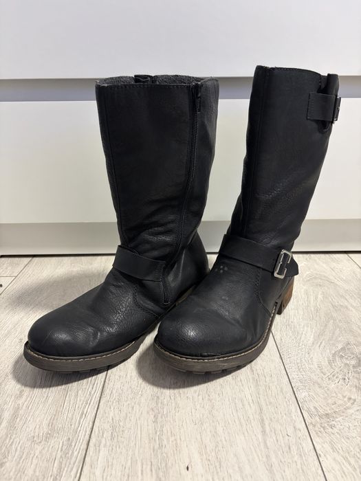 Skórzane kozaki Rieker 39 czarne oficerki ocieplane