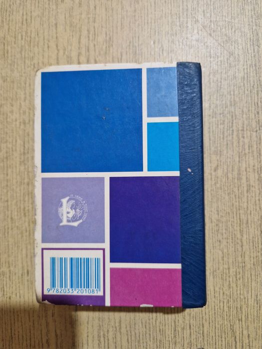 Książka Le petit Larousse słownik francusko-francuski