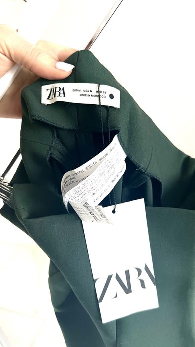 Стильні брюки від Zara