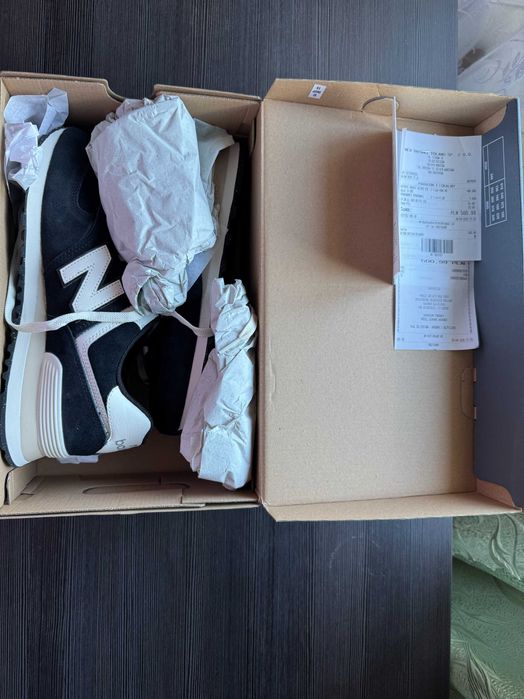 Нові кросівки New Balance 574 U574YCE, 42 розмір