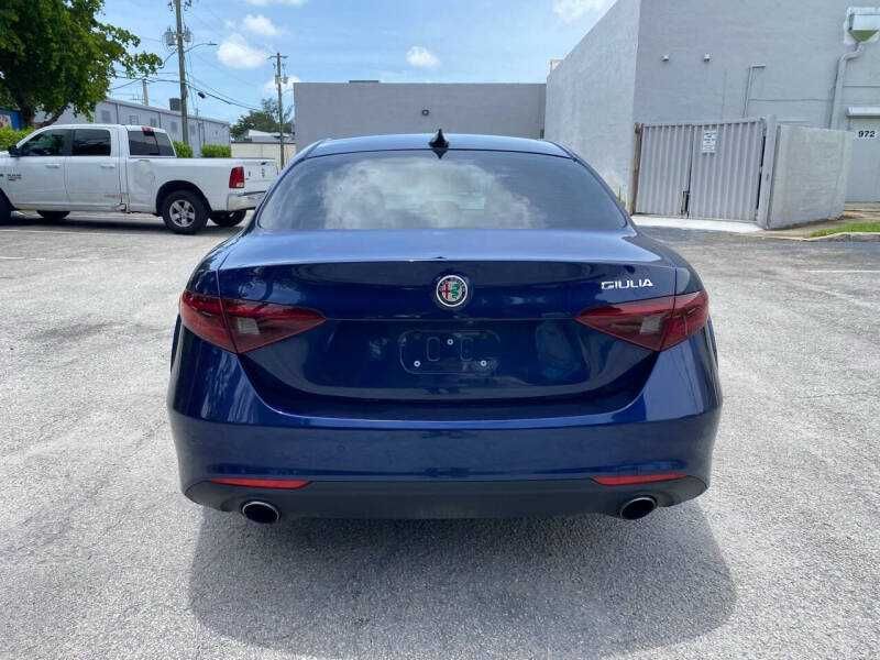 2017 Alfa Romeo Giulia