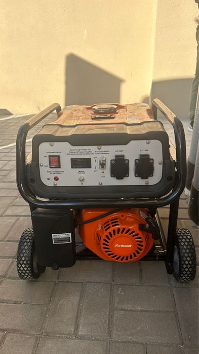 Предлагается к продаже генератор Unicraft PG-E 30 SRA (