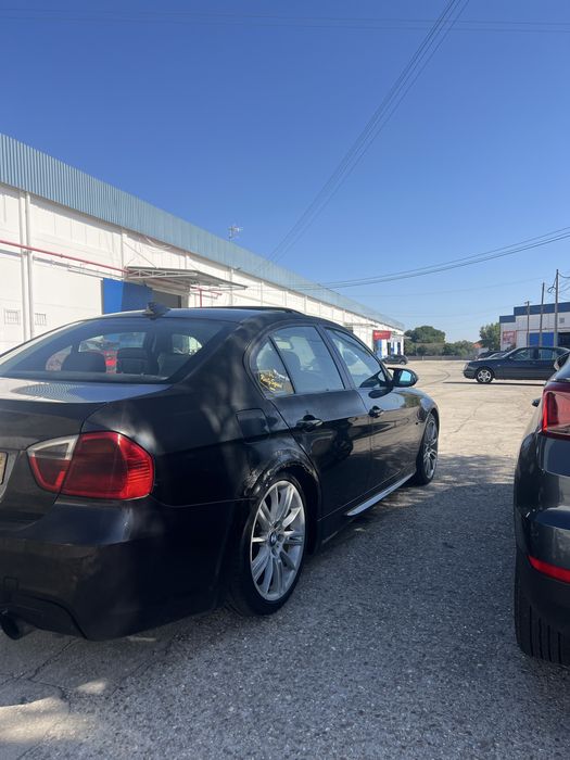 Bmw 320d  navigation ler descricao