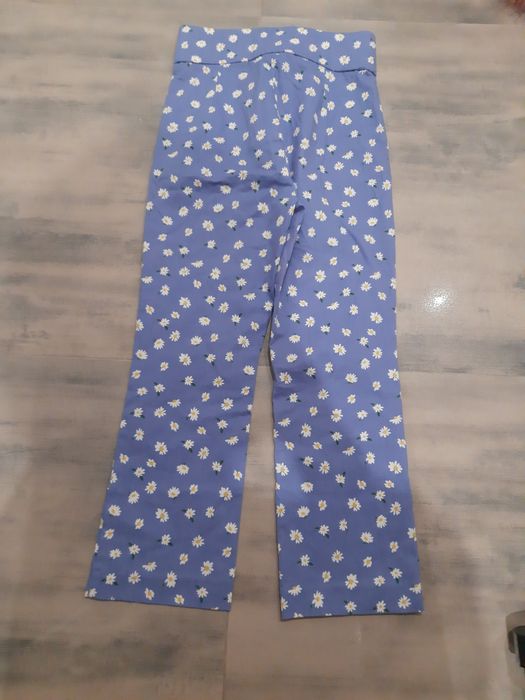 Spodnie Zara w rozmiarze XS