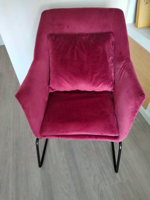 Cadeirão vermelho